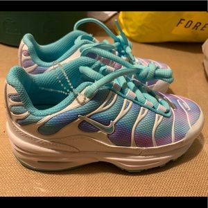 Nike Shoes - Nike air max plus Nike Shoes - Nike air max plus